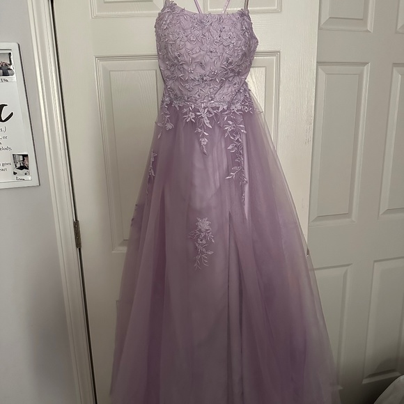 Floral lavender prom dress - Picture 1 of 3